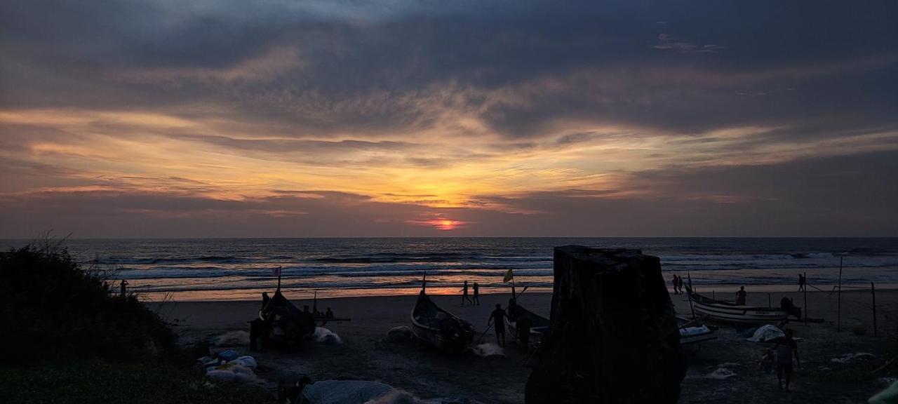 Royal Tulip Beach Cottages Arambol Esterno foto